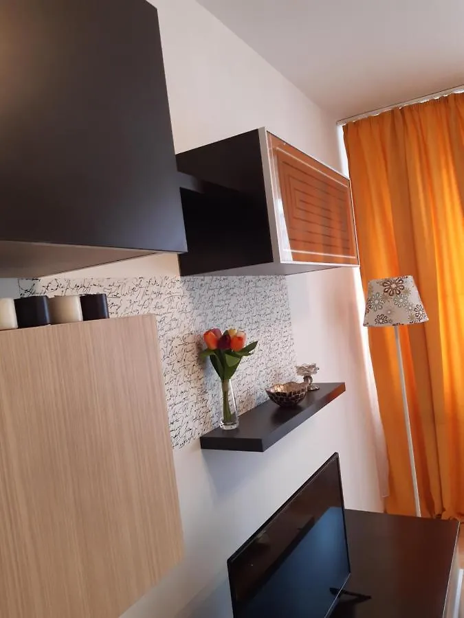 A Chic Apart Iancului Apartment Bucharest 0*,  Romania